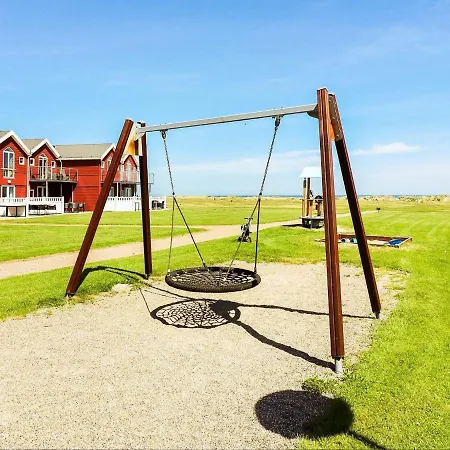 6 Person In Apartman Hadsund
