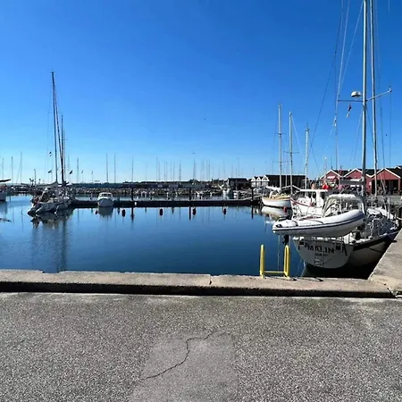 公寓 6 Person In *