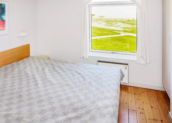 6 Person In Apartamento Hadsund